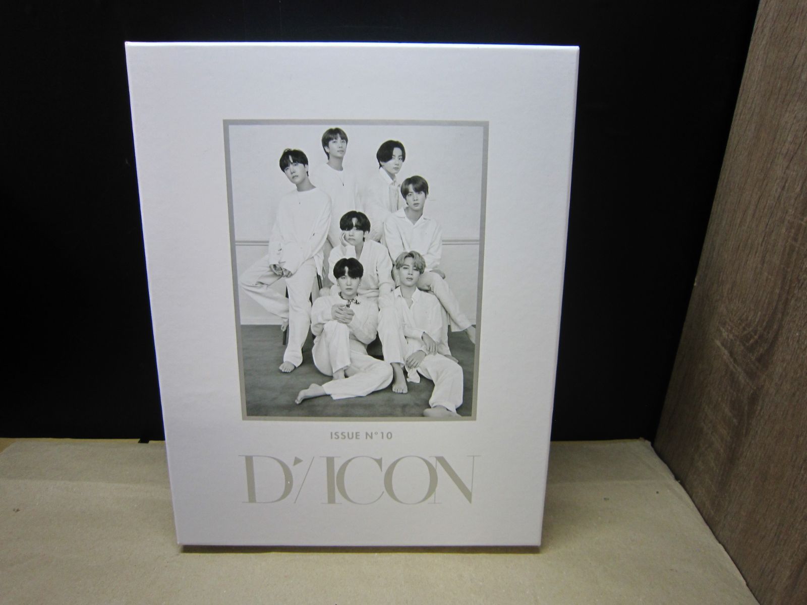 写真集】BTS 防弾少年団 DICON ISSUE N°10 JIN(ジン) ※サインらしき