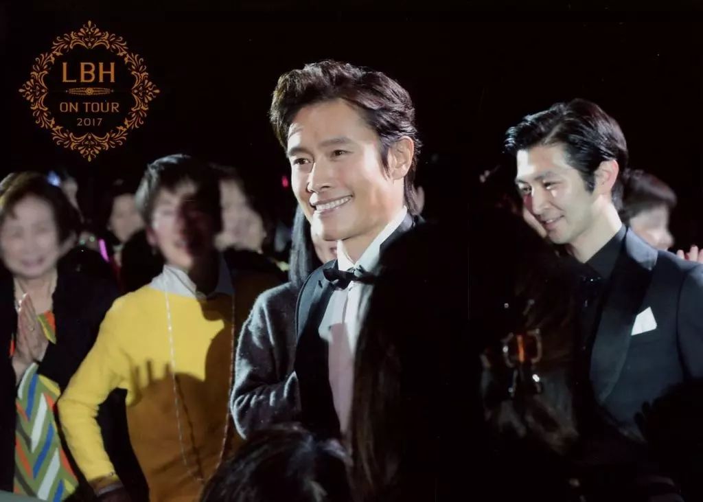 中古】生写真(男性) イ・ビョンホン（Lee Byung Hun）/横型・2Lサイズ