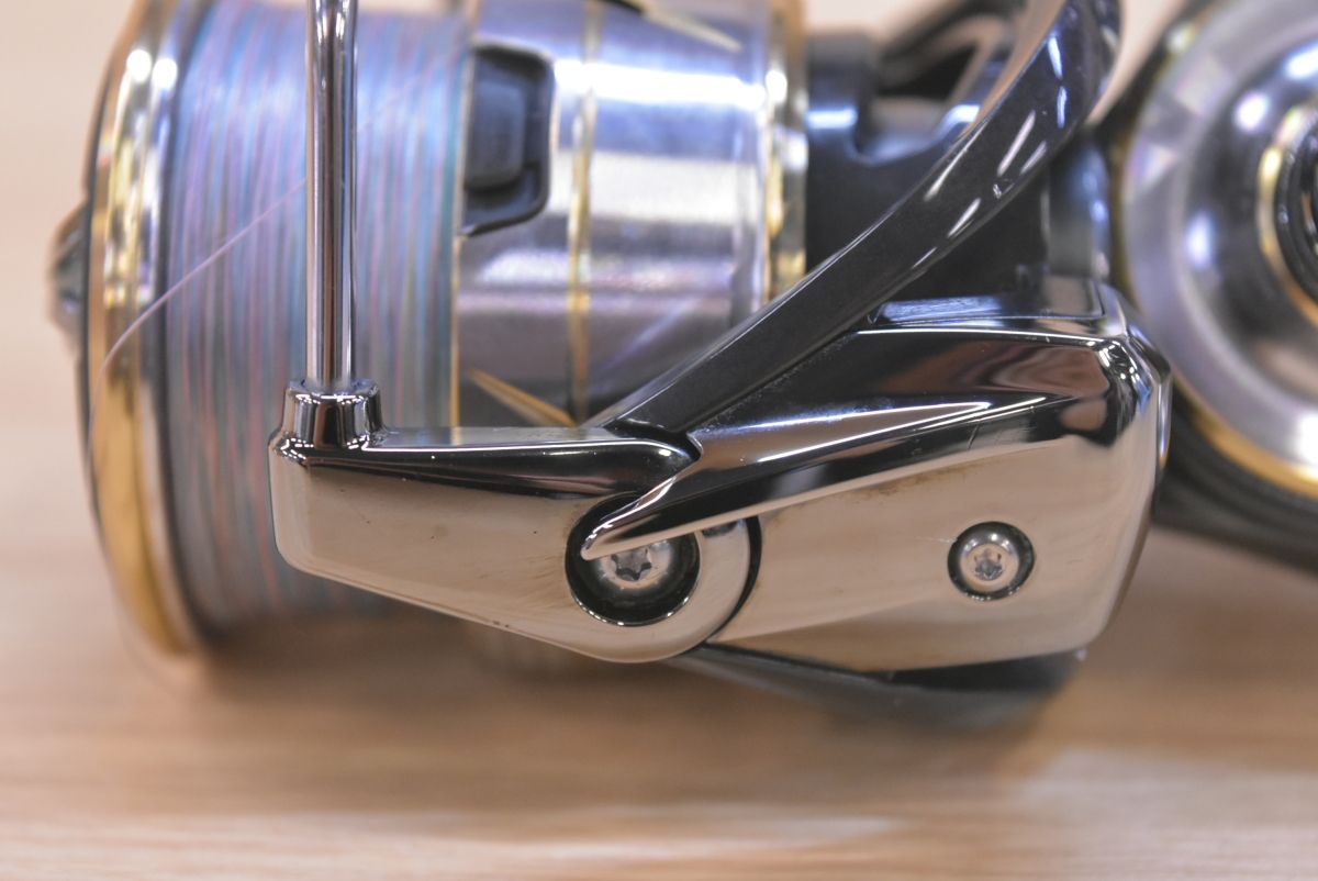 ダイワ 20 ルビアス LT 4000-CXH リブレ EP41 ノブ 付き DAIWA LUVIAS