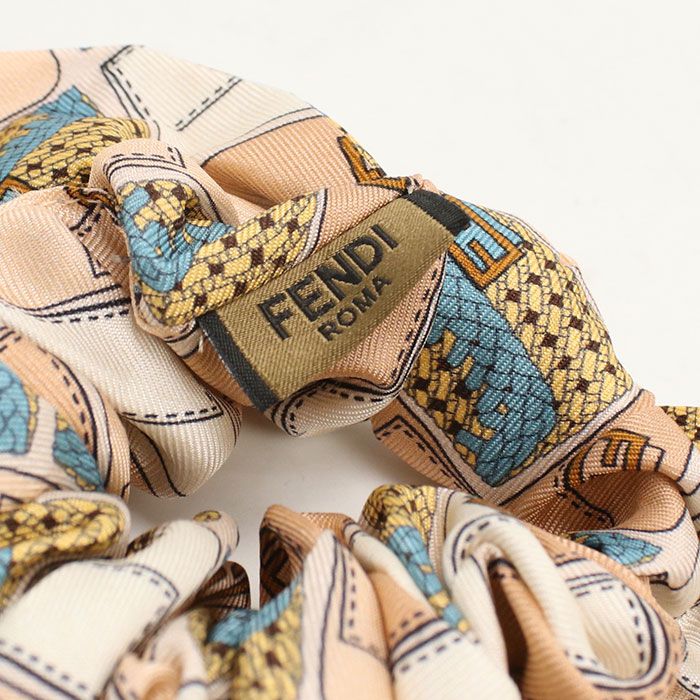 FENDI フェンディ 2個セット ズッカ シュシュ シルク【中古