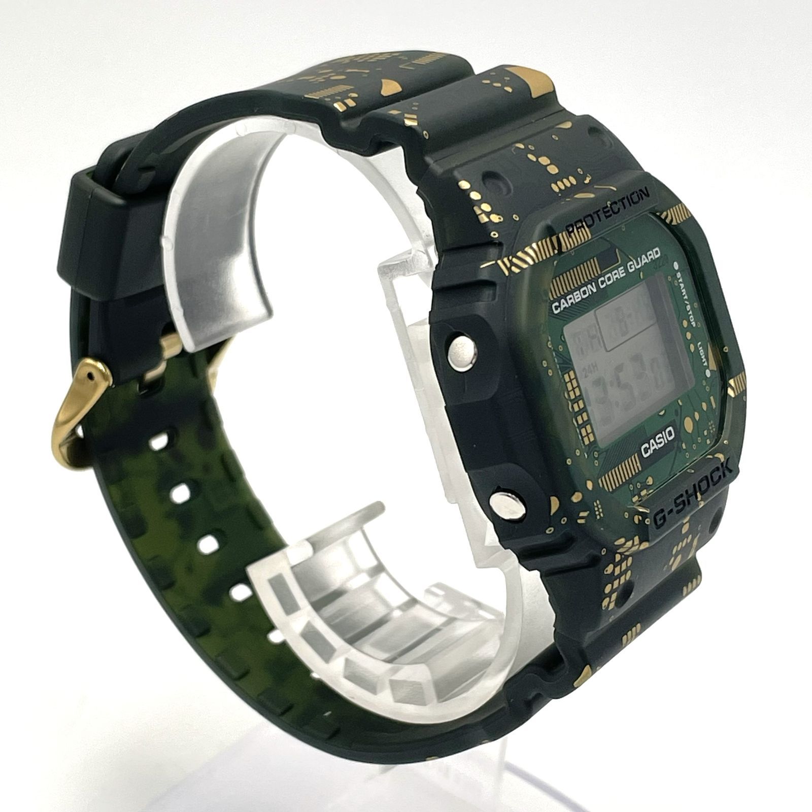 軽くてタフ。回路基板デザインが個性を放つG-SHOCK/未使用品】CASIO Gｰ 