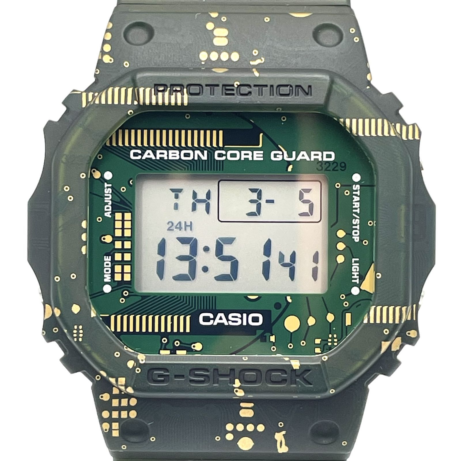 軽くてタフ。回路基板デザインが個性を放つG-SHOCK/未使用品】CASIO Gｰ 