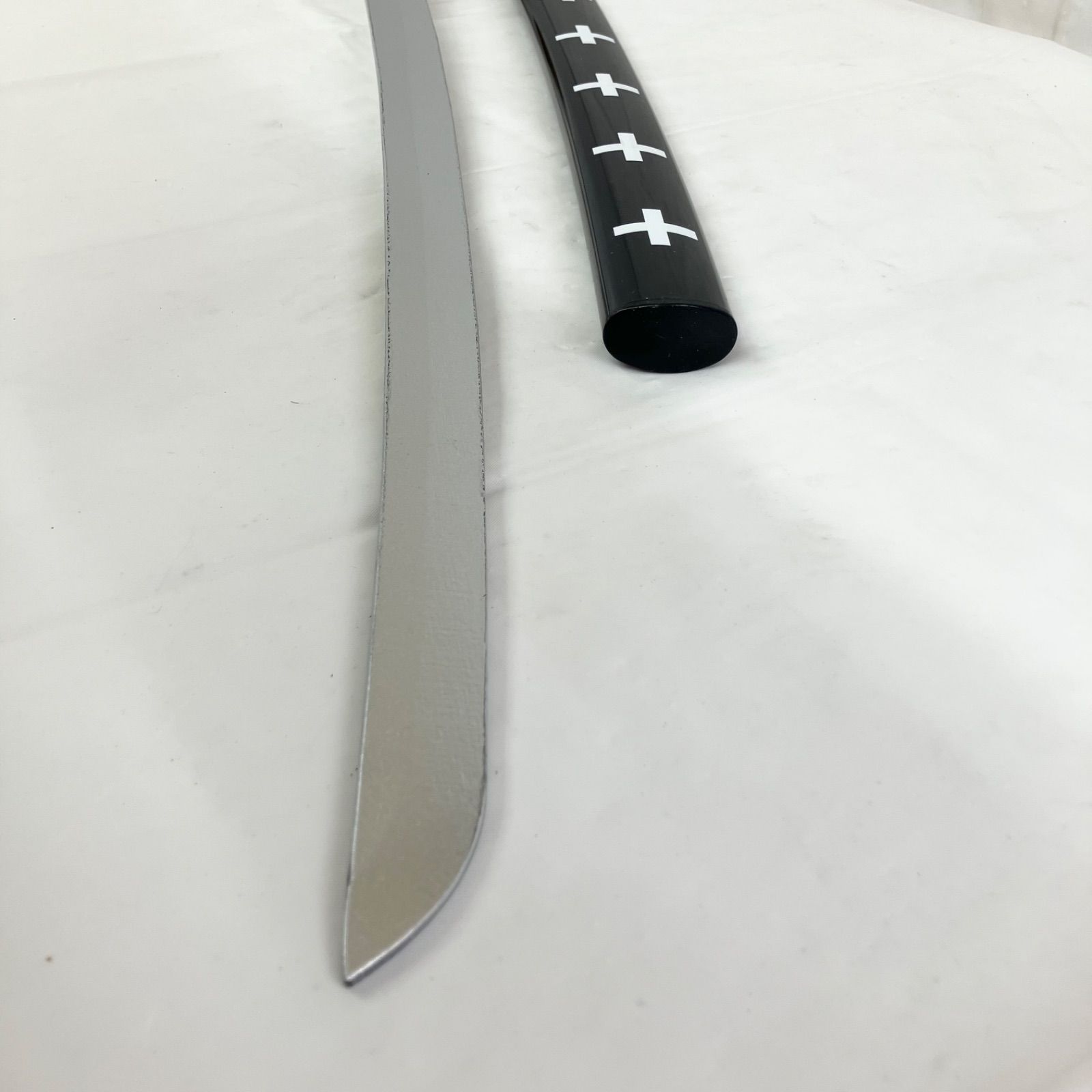 ワンピース トラファルガー・ロー 鬼哭 模造刀 全長約103cm きこく