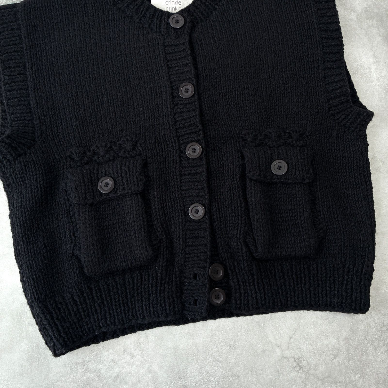 タグ付✨ / 2025 / crinkle crinkle crinkle / NEPAL KNIT VEST