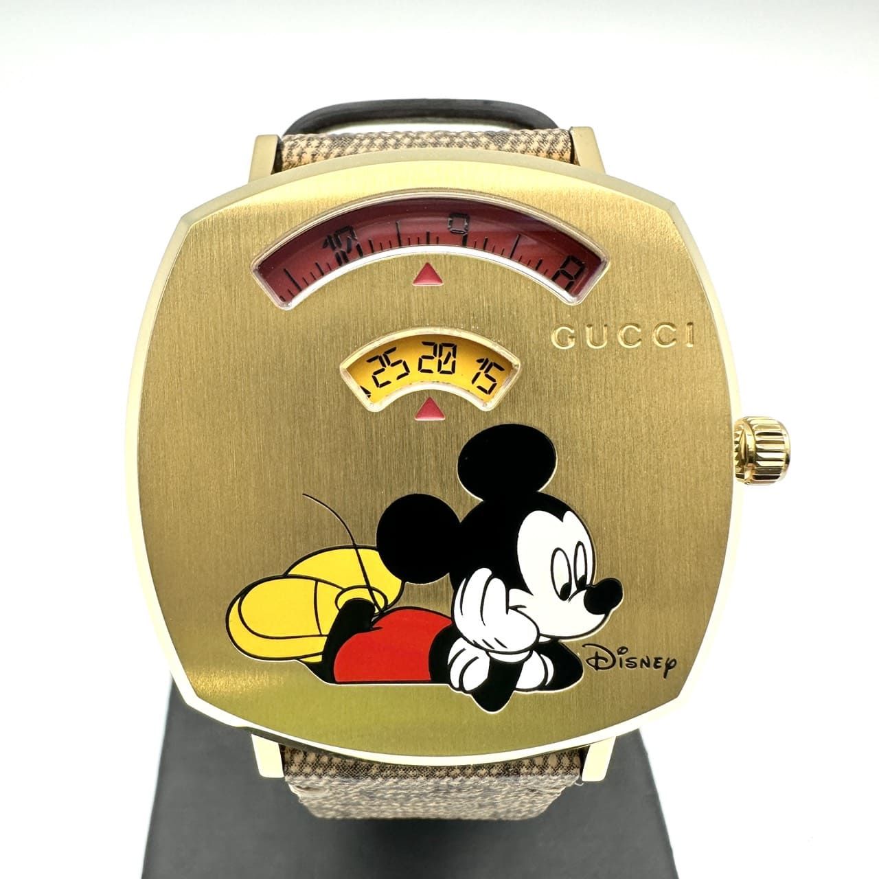 美品 GUCCI グッチ 腕時計 箱付 グリップ YA157420/157.4 クォーツ 