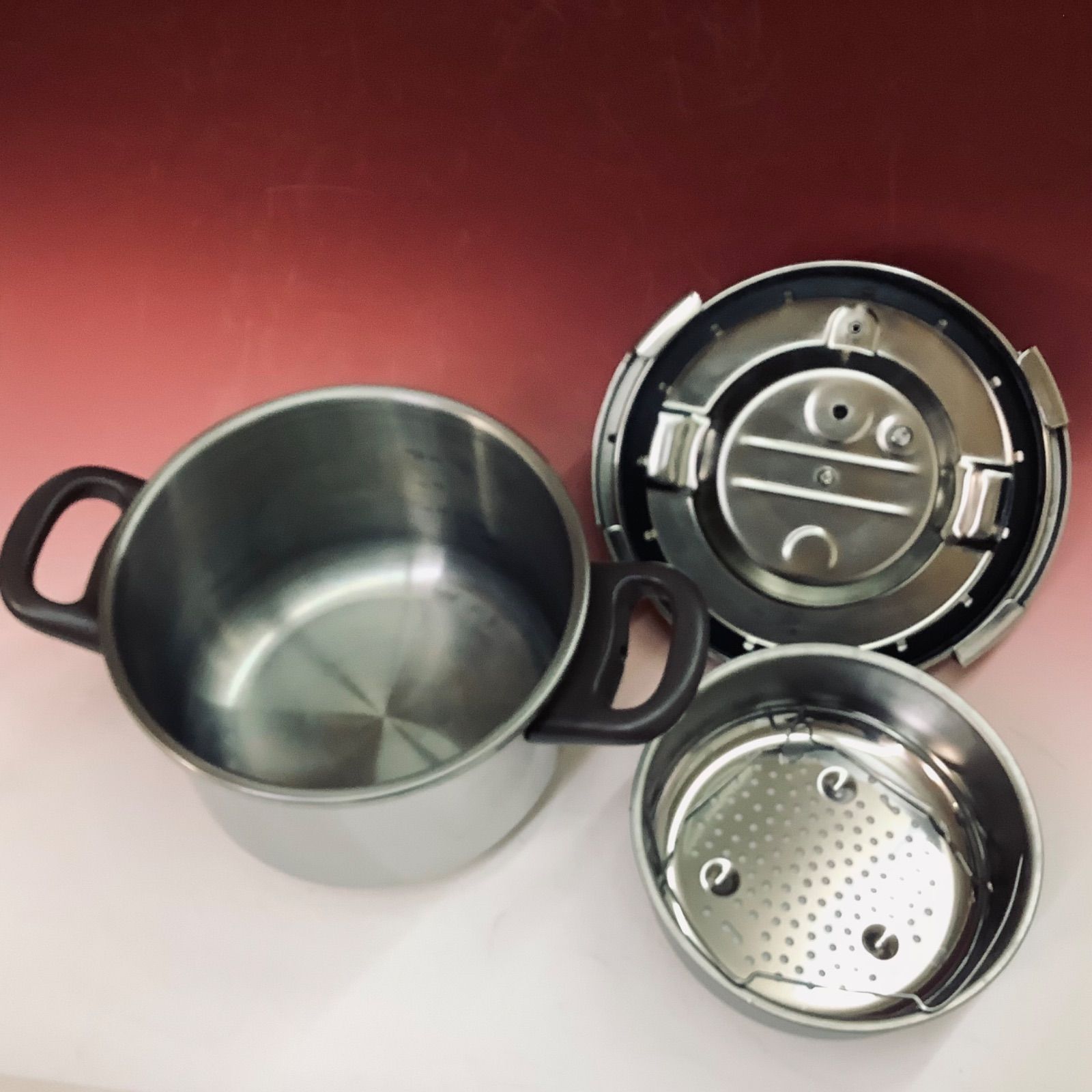 Tｰfal 圧力鍋 クリプソ アーチ Clipso Arch パプリカレッド 6L - メルカリ