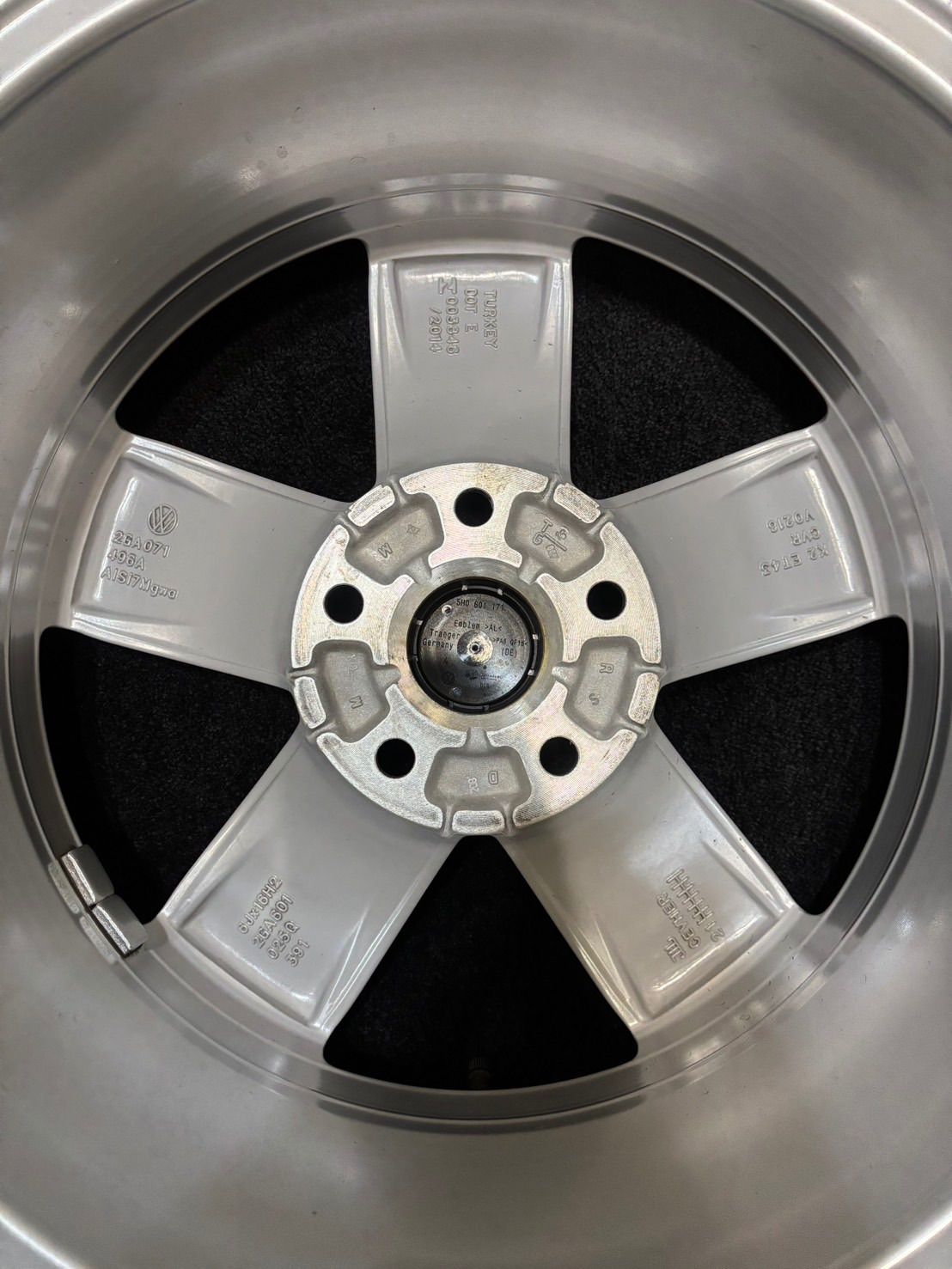 ☆205/60R16 BRIDGESTONE/VRX3 22年製 VW フォルクスワーゲン T-ROC 