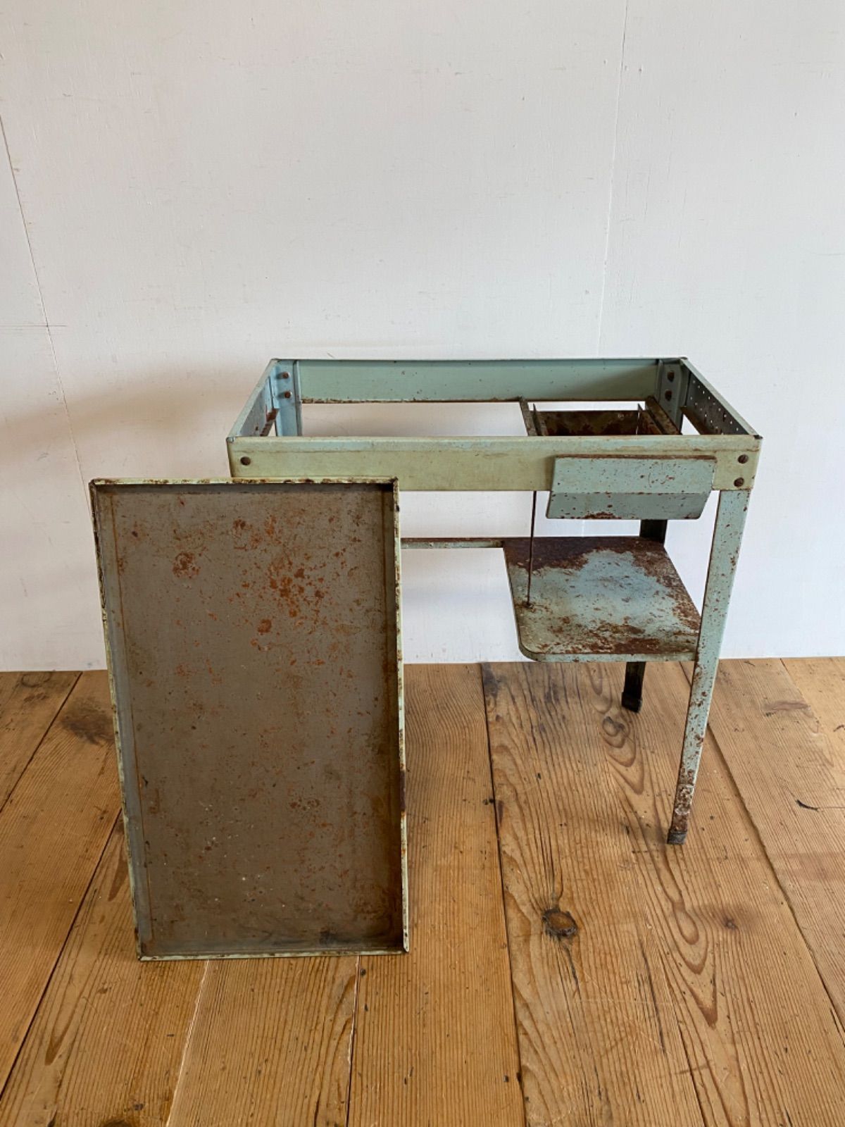 アンティーク 机 テーブル 作業台 展示台 シャビー Y685 - メルカリ