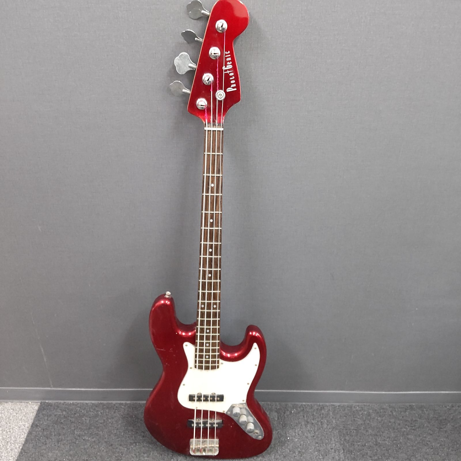 中古品】photo Genic / フォトジェニック エレキベース レッド - メルカリ