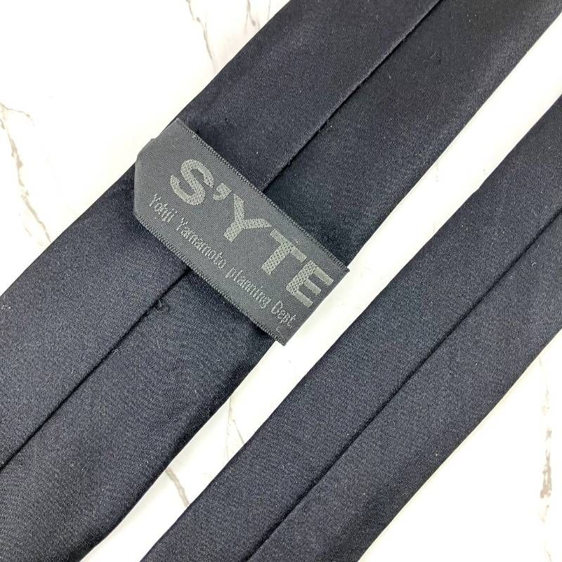 S'YTE ヨウジヤマモト　ネクタイ　ブラック　美品 S'YTE サイト ヨウジヤマモト ネクタイ ナロータイ スクエアエンド