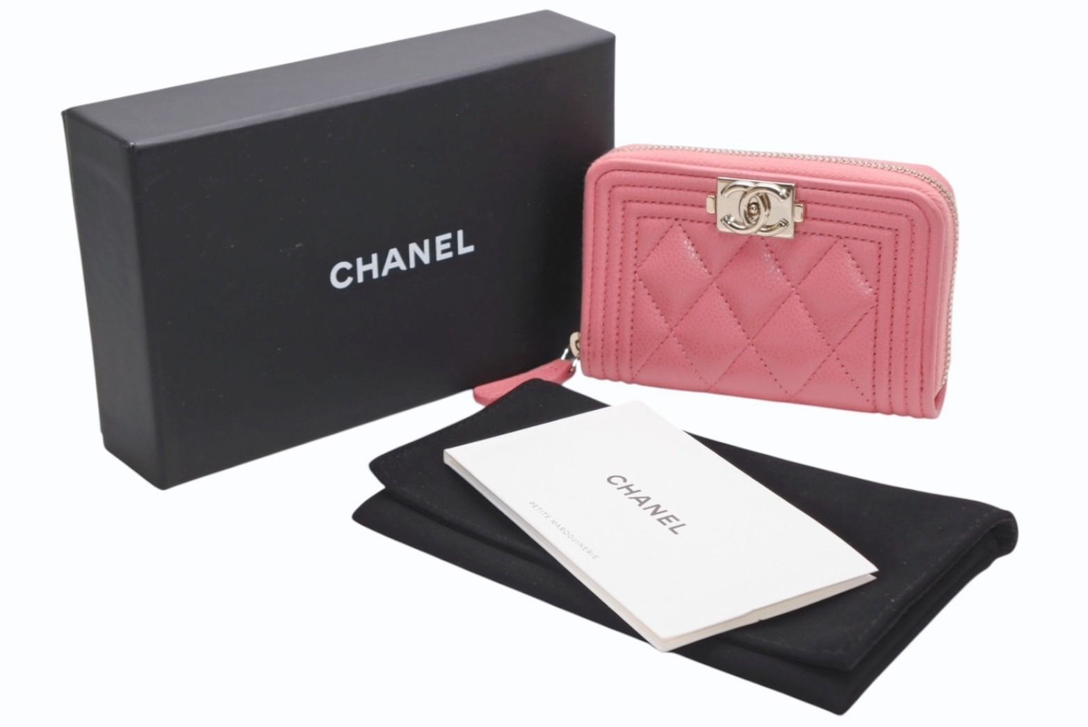 極美品 CHANEL シャネル ボーイシャネル ジップパース ケース A80602 ランダム番台 ココマーク キャビアスキン 中古 4b013194 極美品 CHANEL シャネル ボーイシャネル ジップコインパース コイン