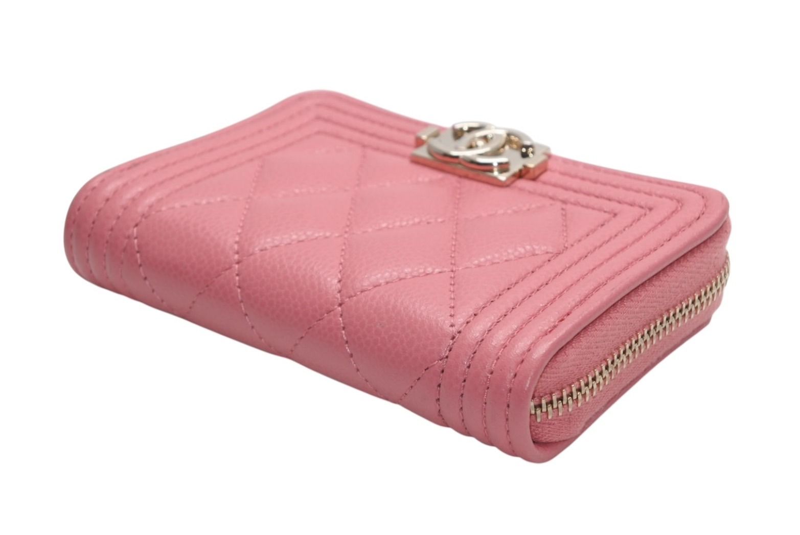 極美品 CHANEL シャネル ボーイシャネル ジップパース ケース A80602 ランダム番台 ココマーク キャビアスキン 中古 4b013194 極美品 CHANEL シャネル ボーイシャネル ジップコインパース コイン