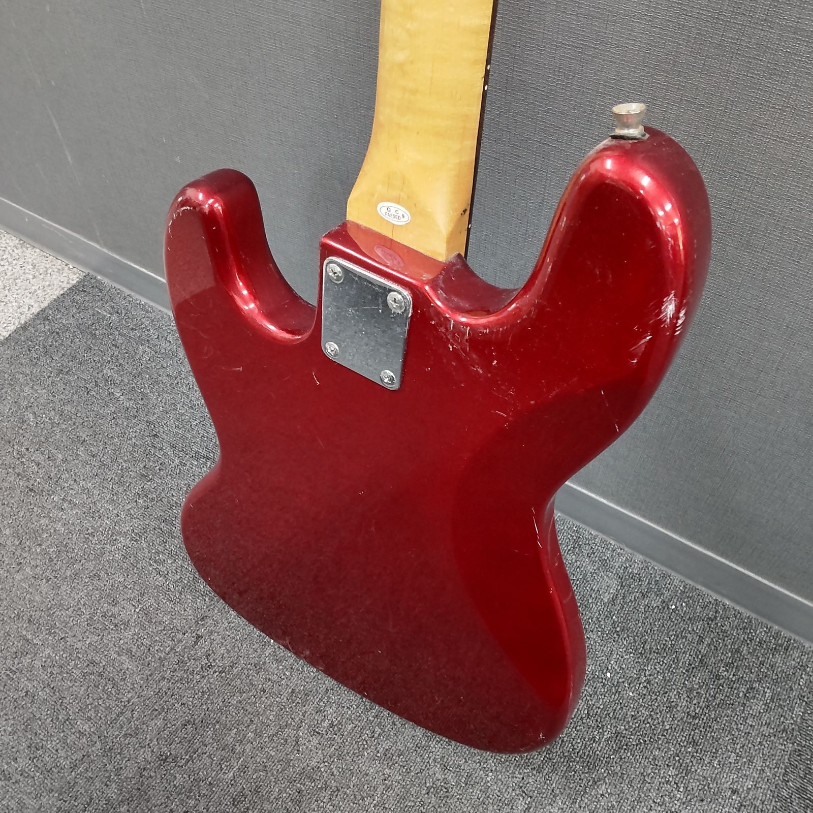 中古品】photo Genic / フォトジェニック エレキベース レッド - メルカリ