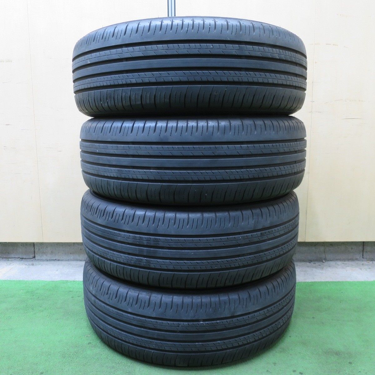 ダンロップ 225⁄60R18 4本 グラントレック PT30 | DUNLOP バリ溝！23年