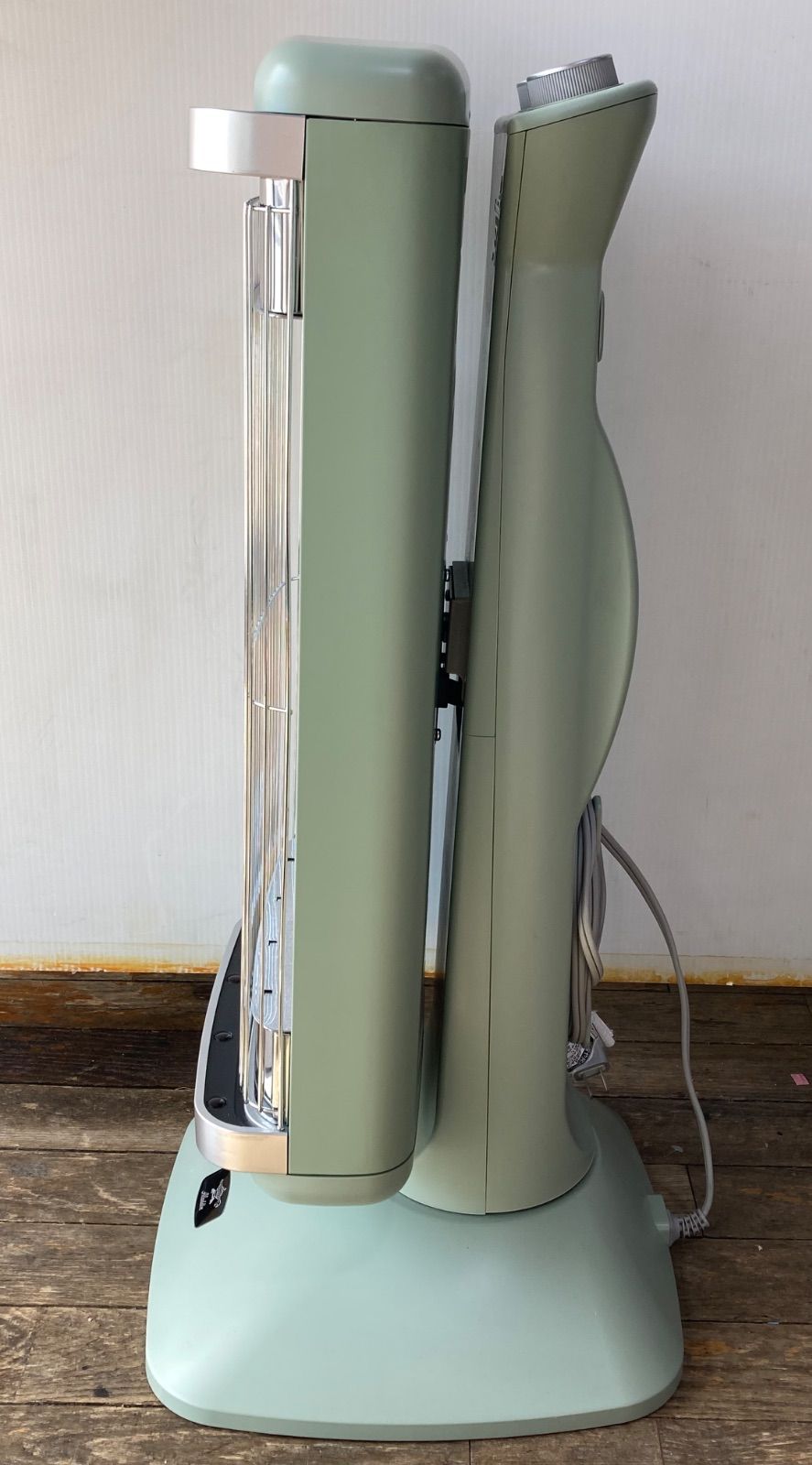 Aladdin アラジン 遠赤グラファイトヒーター AEH-2G10BJ /2021年