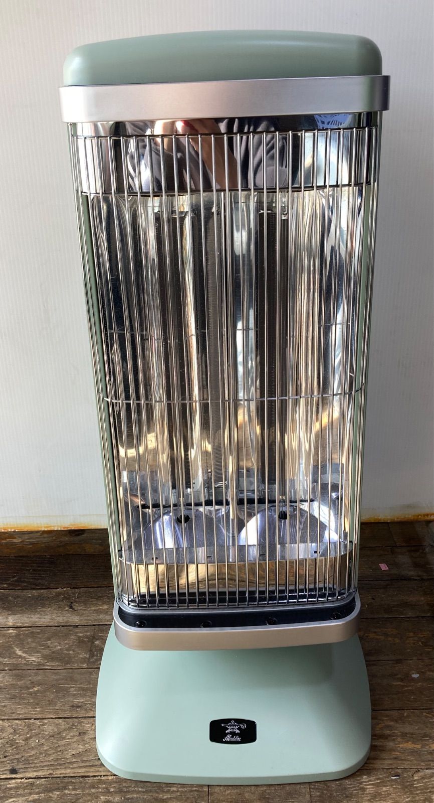 Aladdin アラジン 遠赤グラファイトヒーター AEH-2G10BJ /2021年