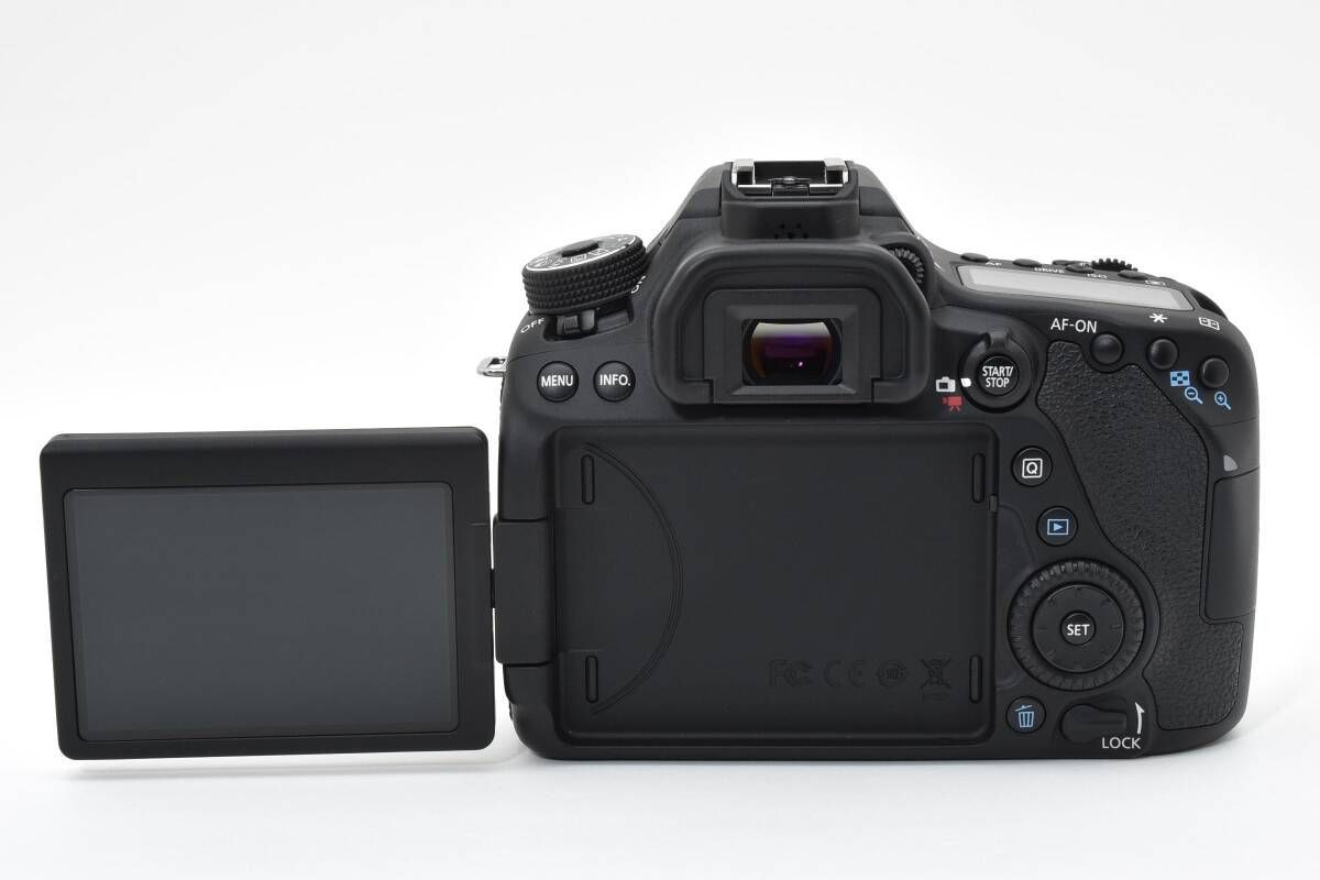 ☆極上美品☆《ショット数779回 》キヤノン Canon EOS 80D ボディ