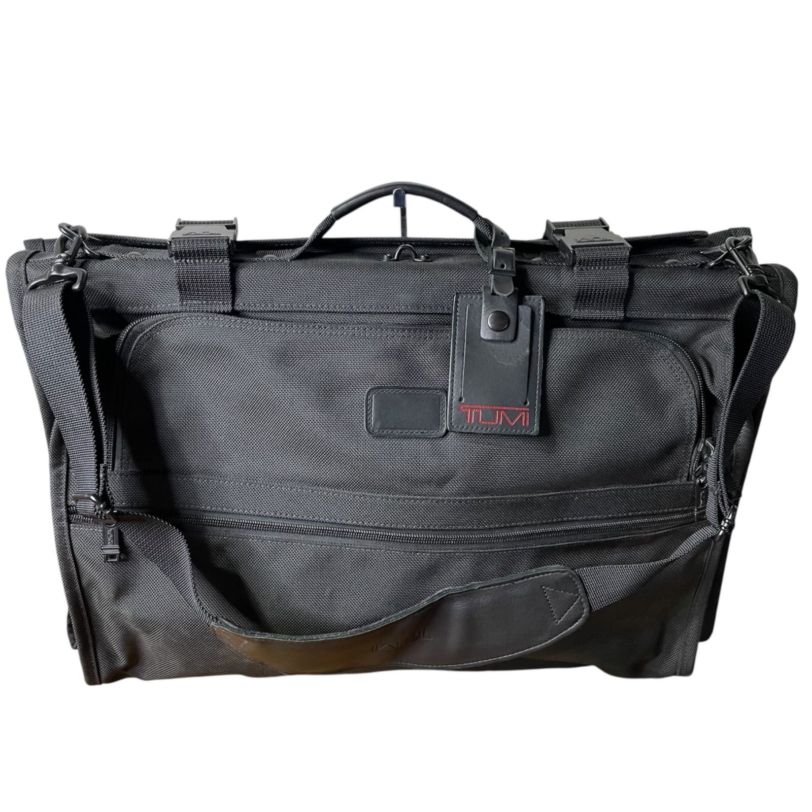 TUMI ガーメントバッグ トライフォールド 236D3 ビジネスバッグ 【公式