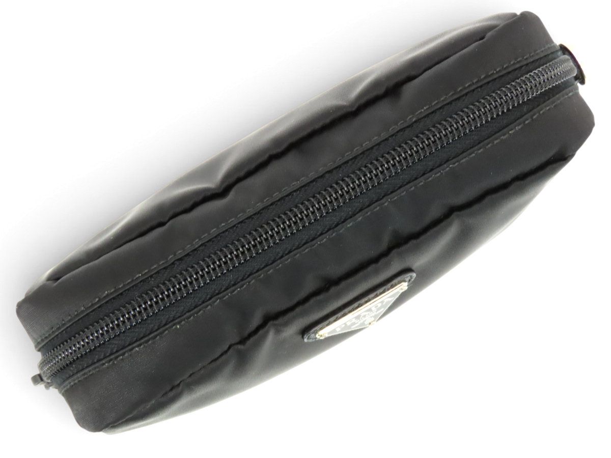 ほぼ新品】プラダ PRADA VELA ナイロン ポーチ コスメポーチ 化粧 