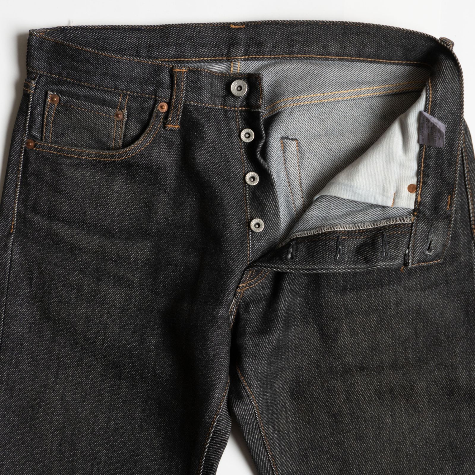 美品】IRON HEART【LOT 1634 21oz黒鎧デニム ストレート】W32 ブラック