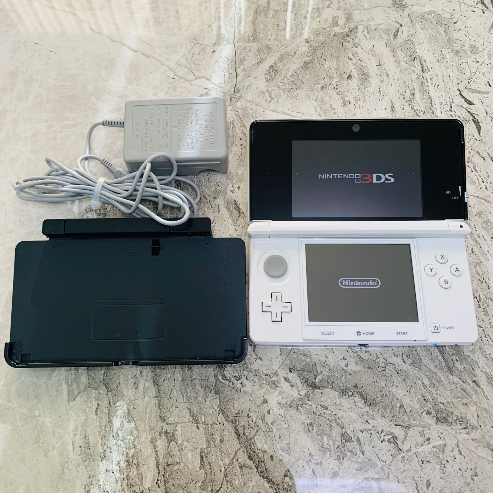 完動品】NINTENDO 3DS アイスホワイト - メルカリ