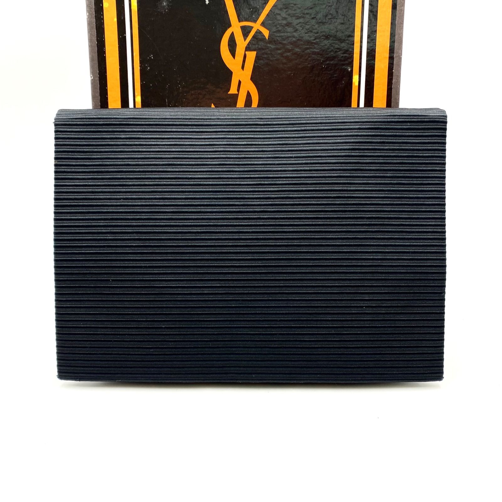 2度と手に入らない！】 Yves Saint Laurent イヴ・サンローラン YSL