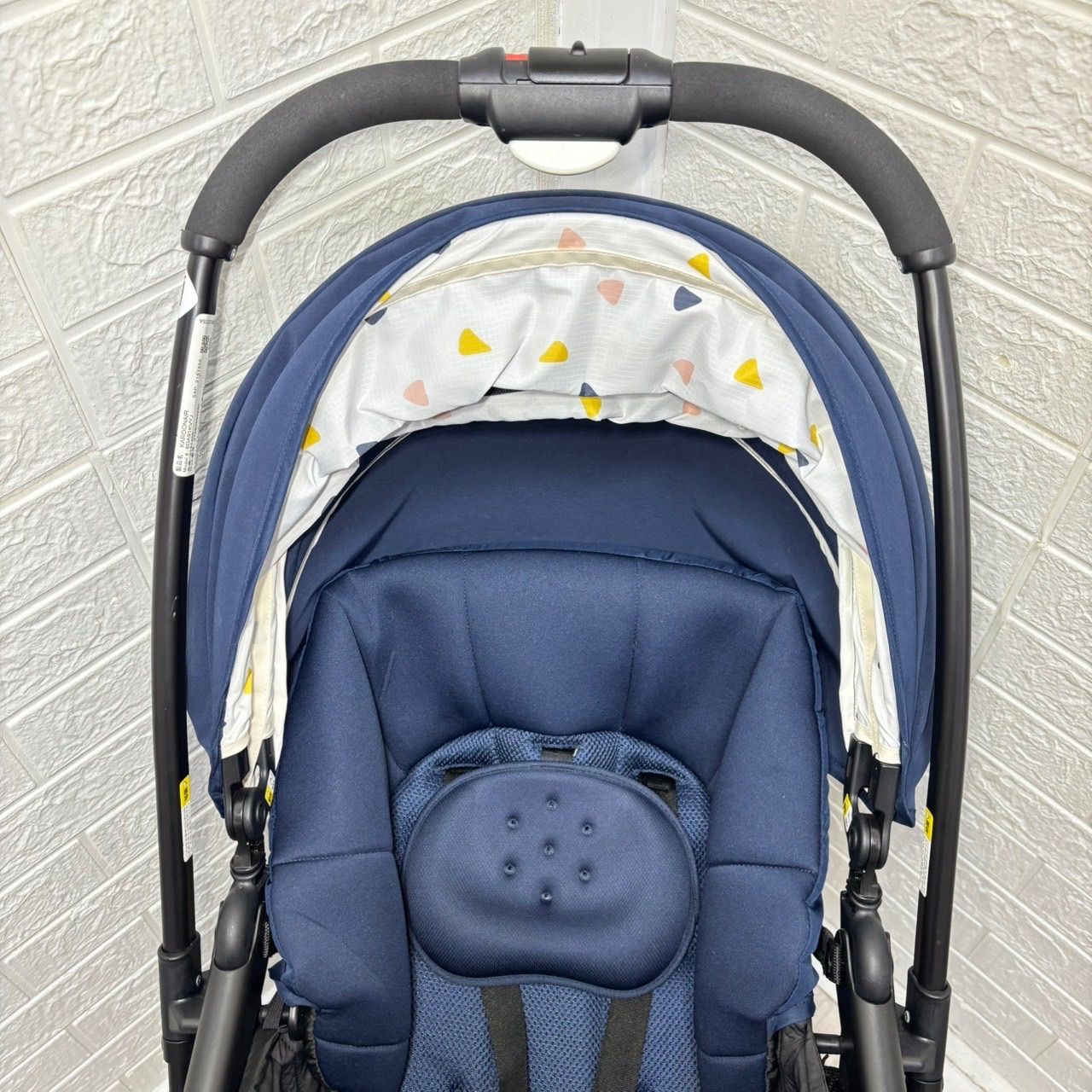 即決 美品 Aprica アップリカ カルーンエアーメッシュ コンフェッティ