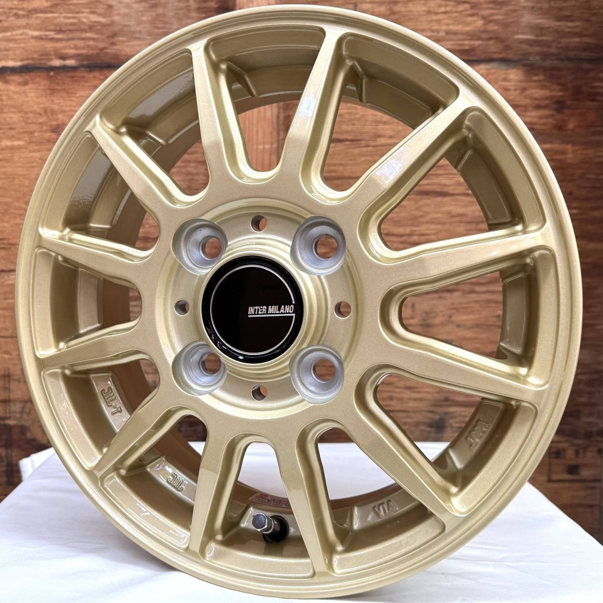 12インチアルミホイールタイヤセット 軽トラック 軽バン 145/80R12