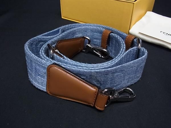 □美品□ FENDI フェンディ ストラップユー キャンバス×レザー バッグ