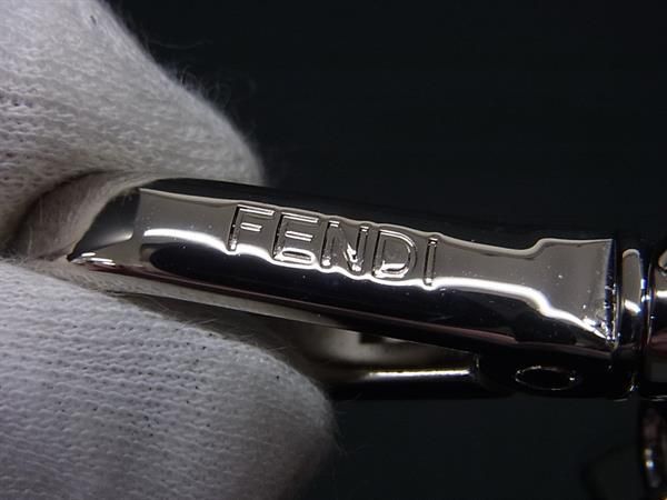 ■新品■未使用■ FENDI フェンディ キーホルダー キーリング チャーム レディース メンズ シルバー系 FT6816 □新品□未使用□ FENDI フェンディ キーホルダー キーリング チャーム