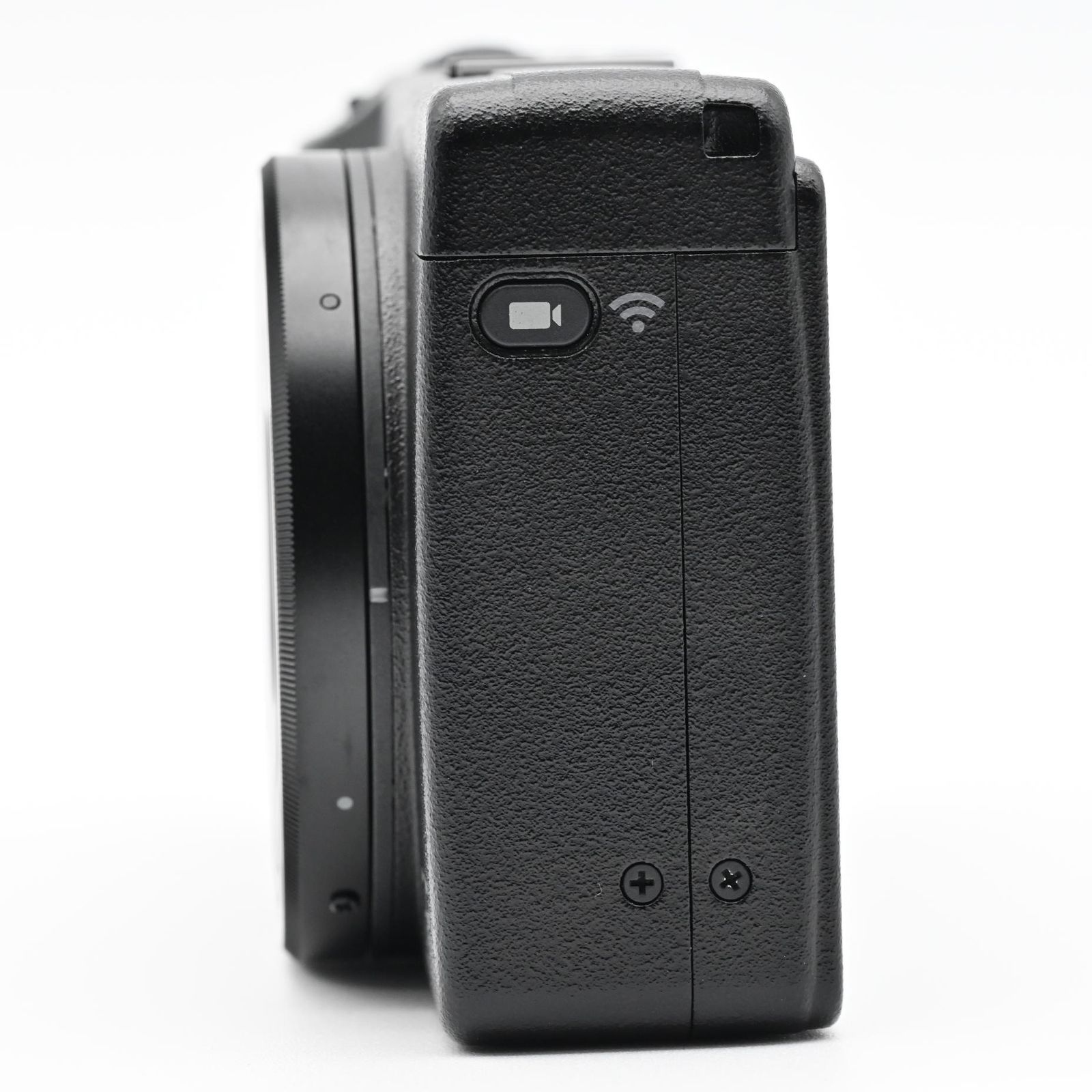 【美品】 RICOH GRlll ショット数3119 ☆美品☆RICOH GR Ⅲx ショット数 2544回 - メルカリ