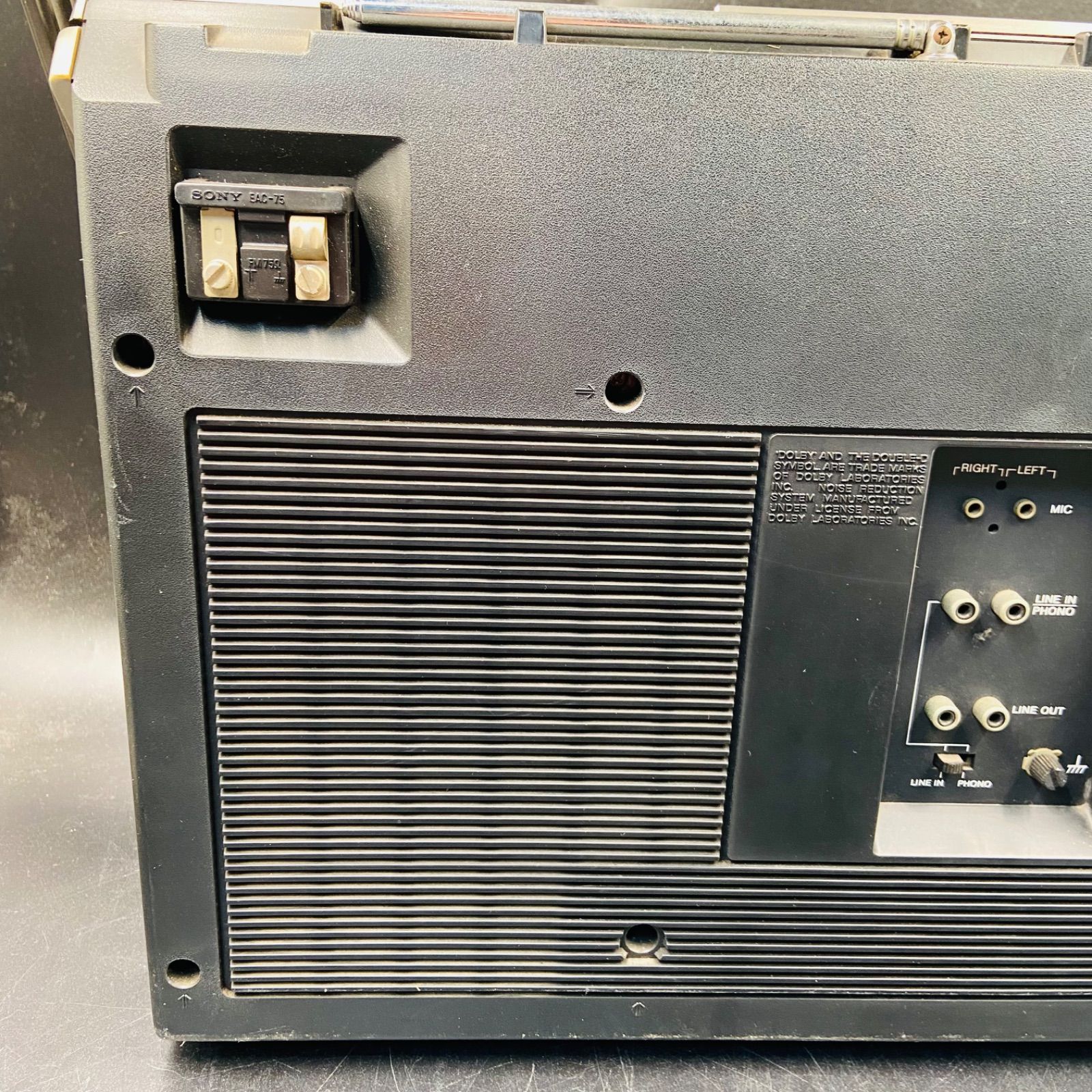 昭和レトロ ラジカセ SONY CFS-686 FM/AM ステレオラジカセ ジャンク
