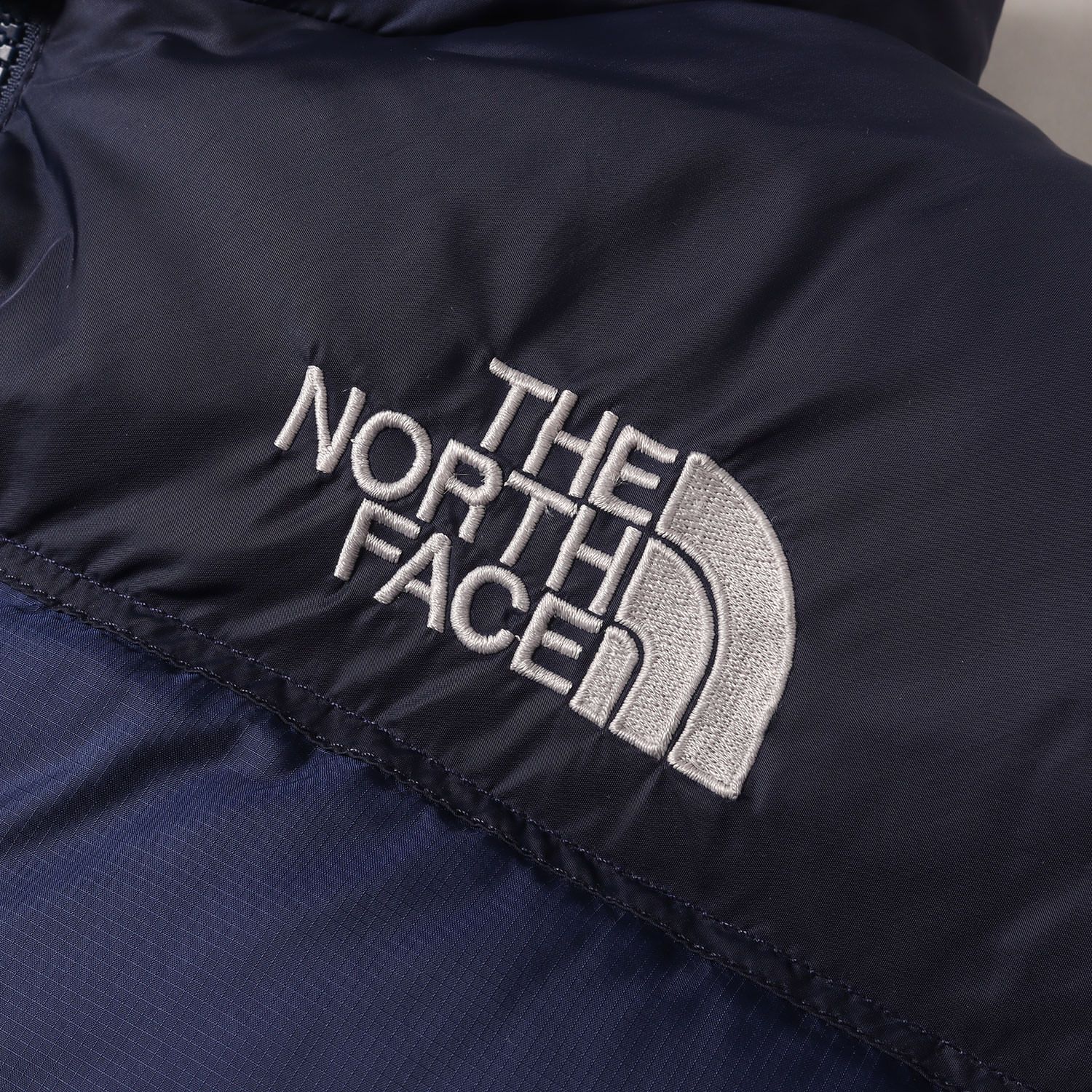 THE NORTH FACE ノースフェイス ジャケット ネイビー 紺 サイズ:M