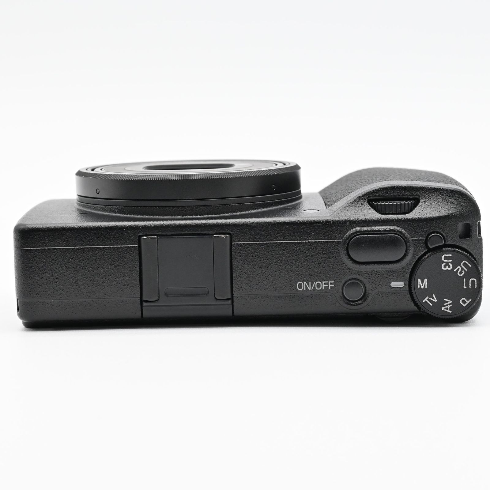 RICOH GR Ⅲx ショット数 8319回 - メルカリ