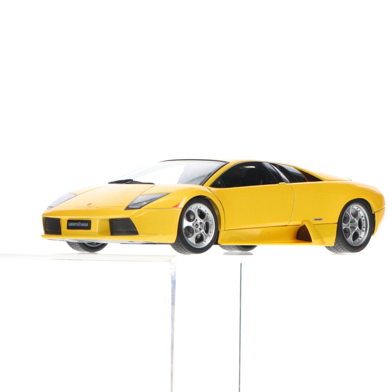 AUTOart PERFORMANCE 1/18 ランボルギーニ ムルシエラゴ 完成品 