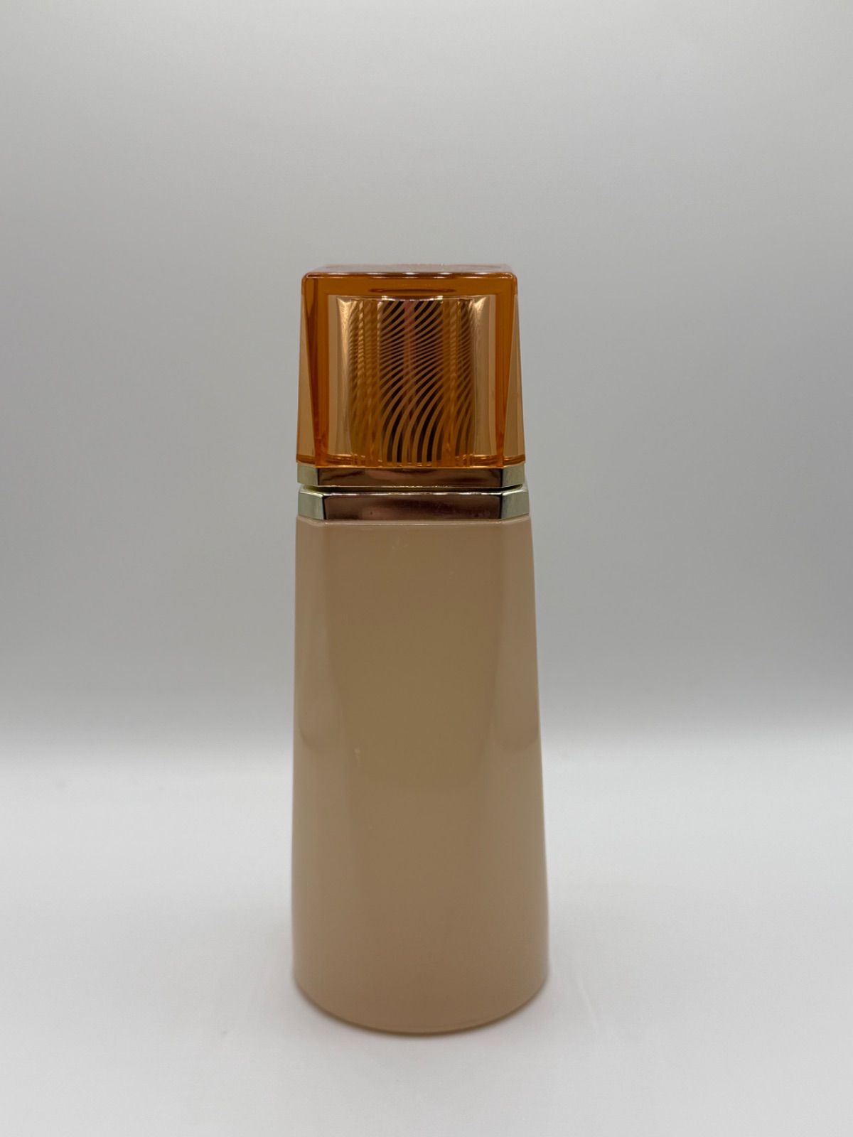 メナード イルネージュ ローション 130ml - メルカリ