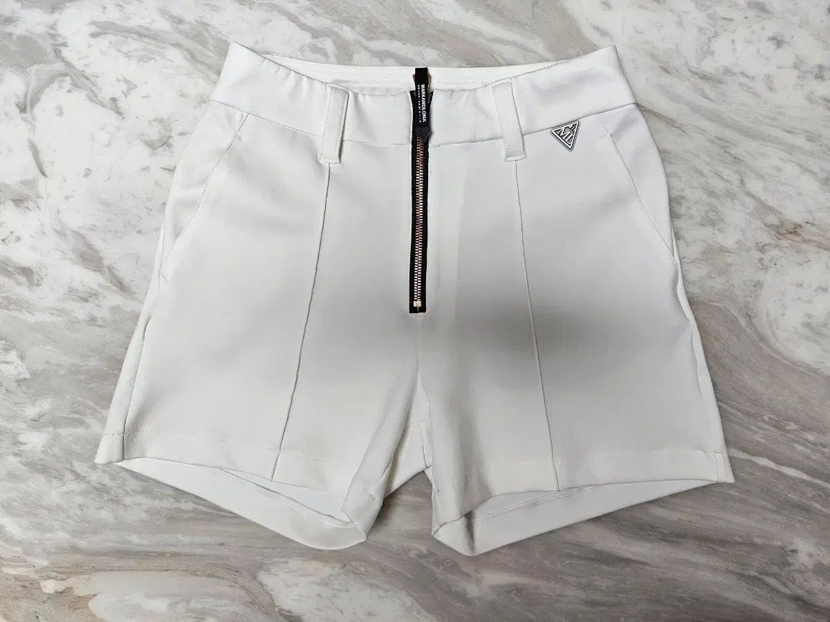 マーク＆ロナ ハーフパンツ S (ホワイト) 新品 【公式通販】