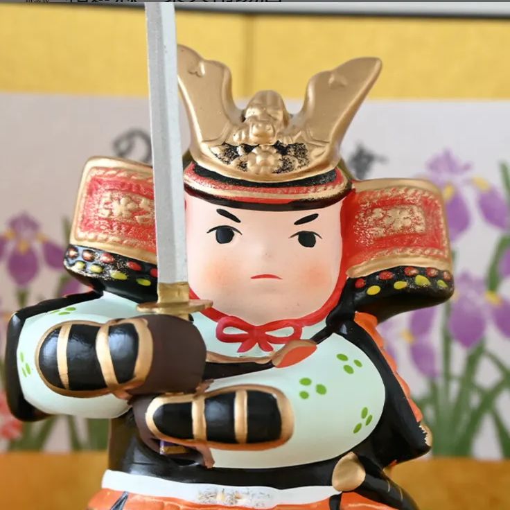 新品】五月人形 陶彩 初陣大将 薬師窯 コンパクト 兜飾り 若武者