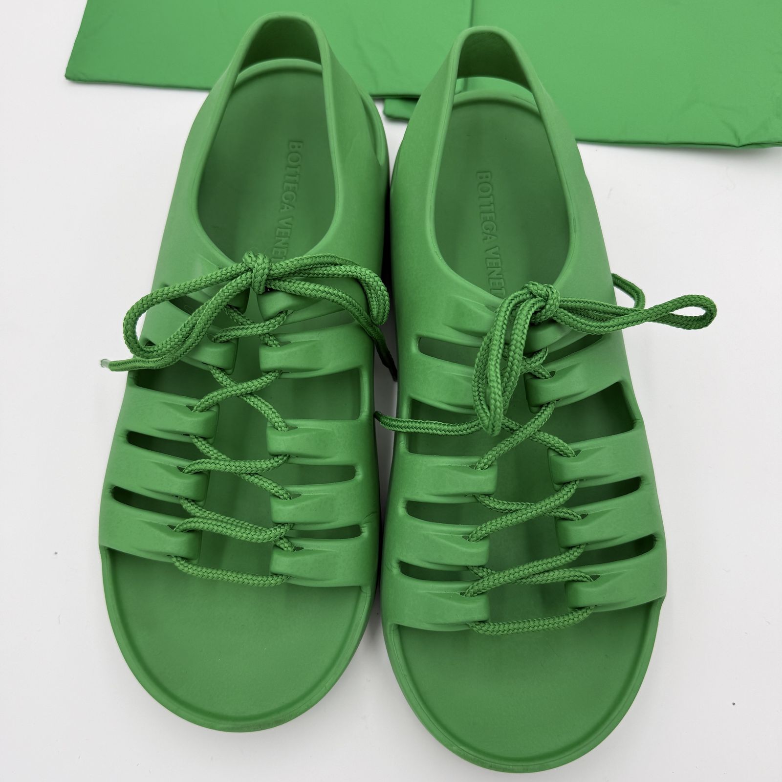 BOTTEGA VENETA ラバーサンダル グリーン　Size40 BOTTEGA VENETA（ボッテガヴェネタ） ラバー レースアップ サンダル