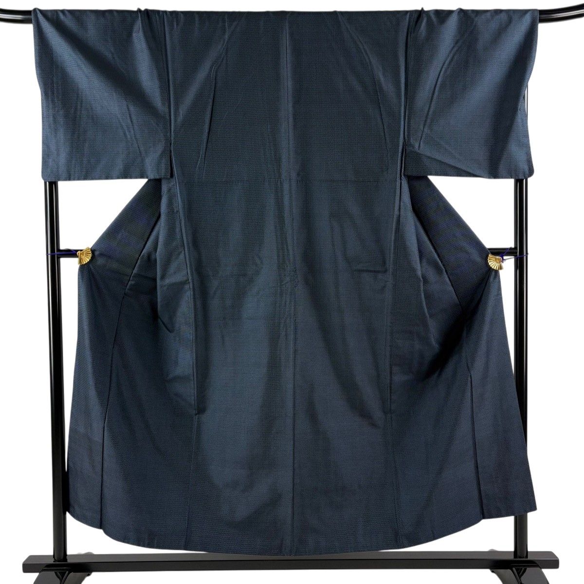 【美品】 男着物 身丈152cm 裄丈68cm L 袷 紬 亀甲絣 濃紺 正絹 名品 【中古】