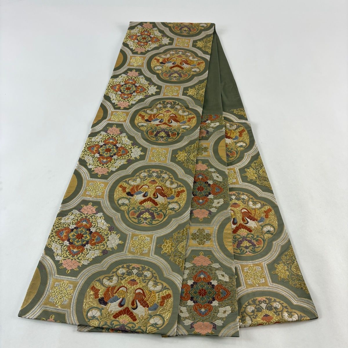 美品】 袋帯 秀品 華文 向かい鳥 金糸 唐織 よもぎ色 六通 正絹 【中古
