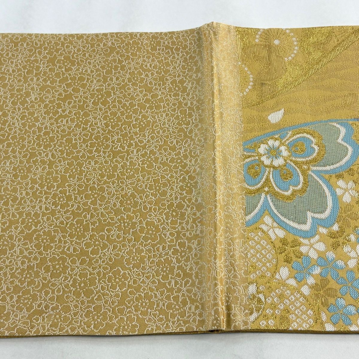 袋帯 煌びやかな花柄 瓦模様 金糸 金色 O-5856 袋帯 煌びやかな花柄 瓦模様 金糸 金色 O-5856の通販 by リユース着物