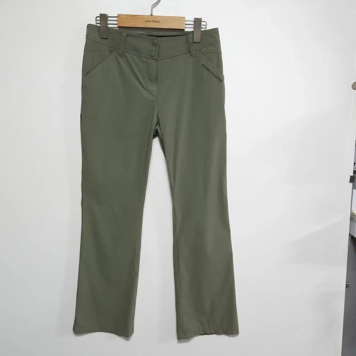 44細身55 パーリーゲイツ レディース ゴルフ パンツです - メルカリ