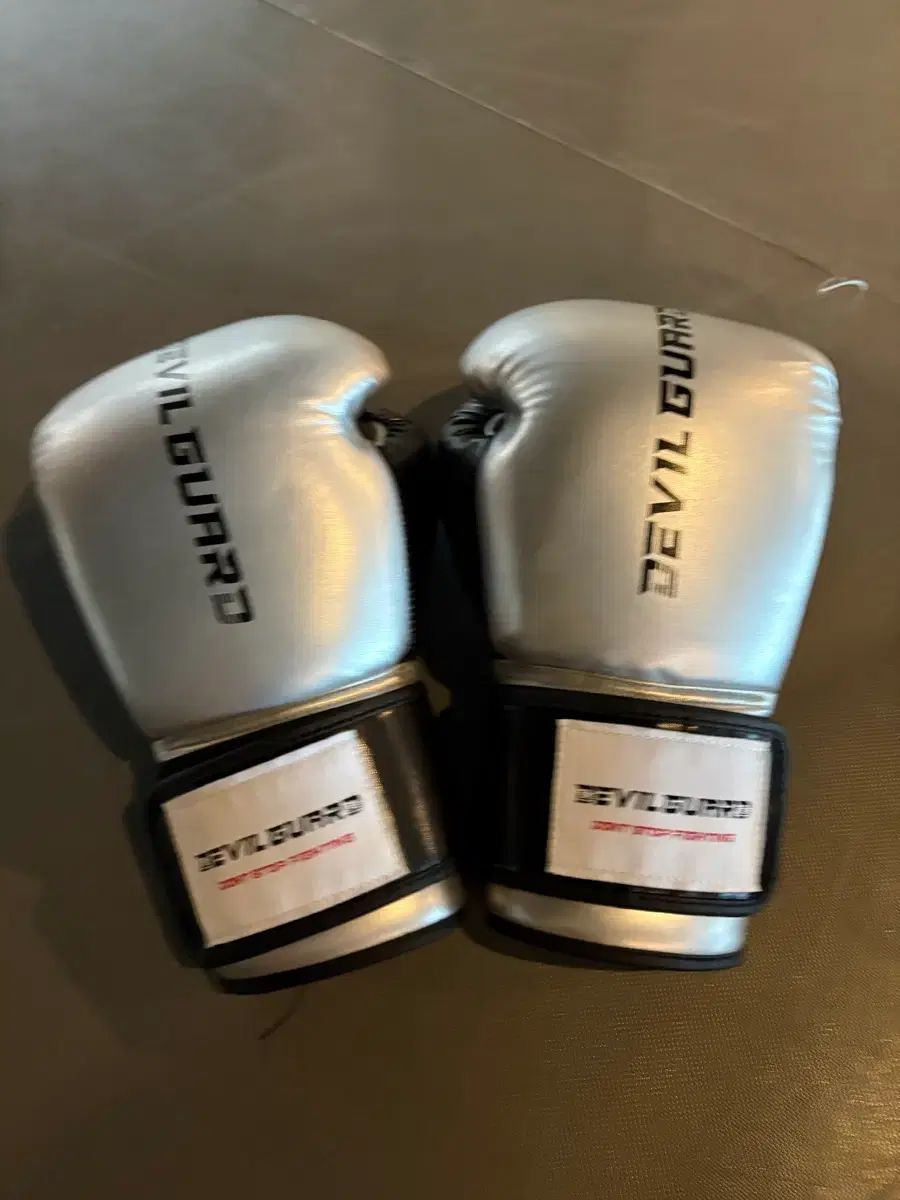 ボクシンググローブ 12oz