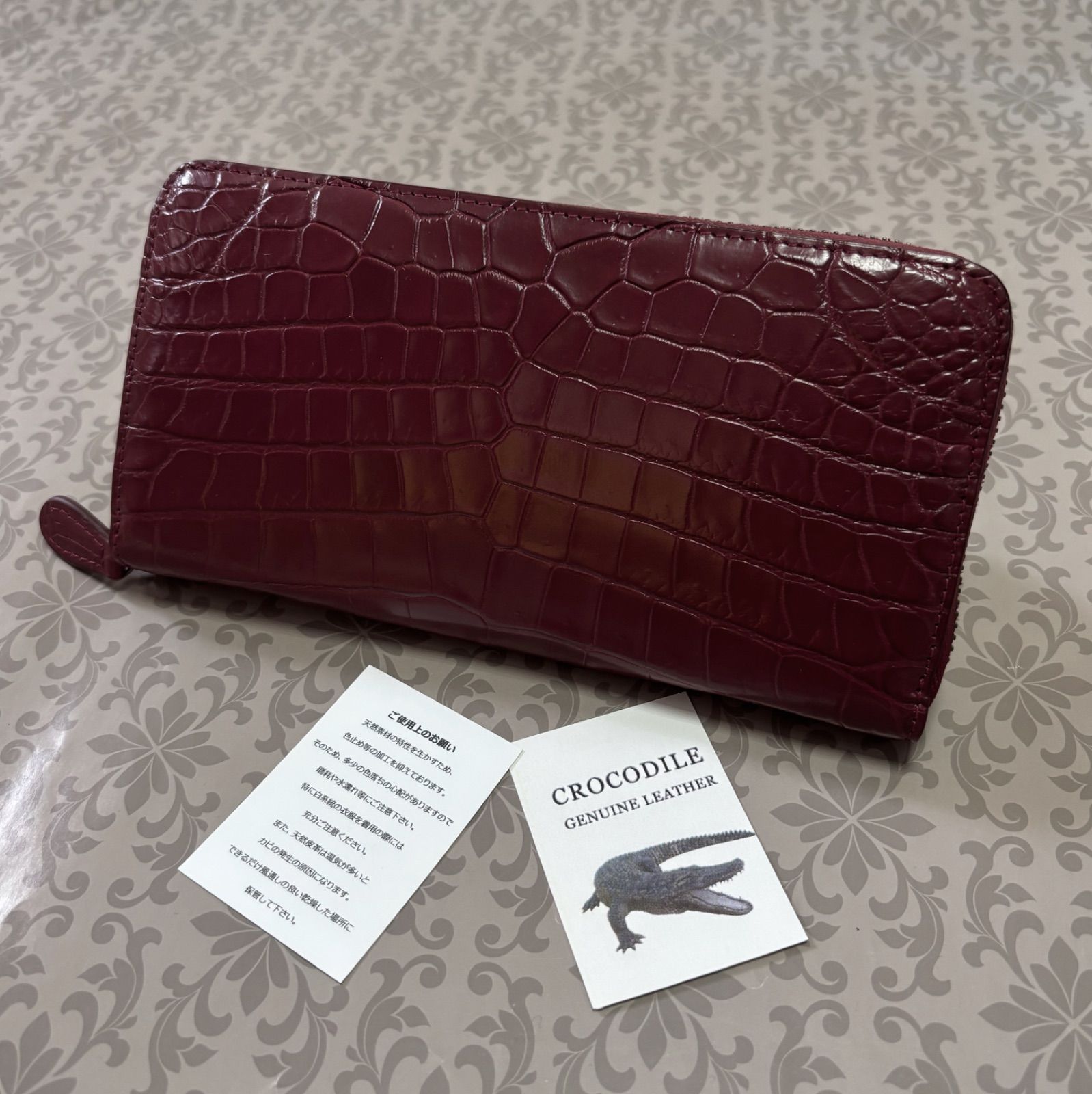 新品】クロコダイル ラウンド型長財布 マット加工 ワイン レディース