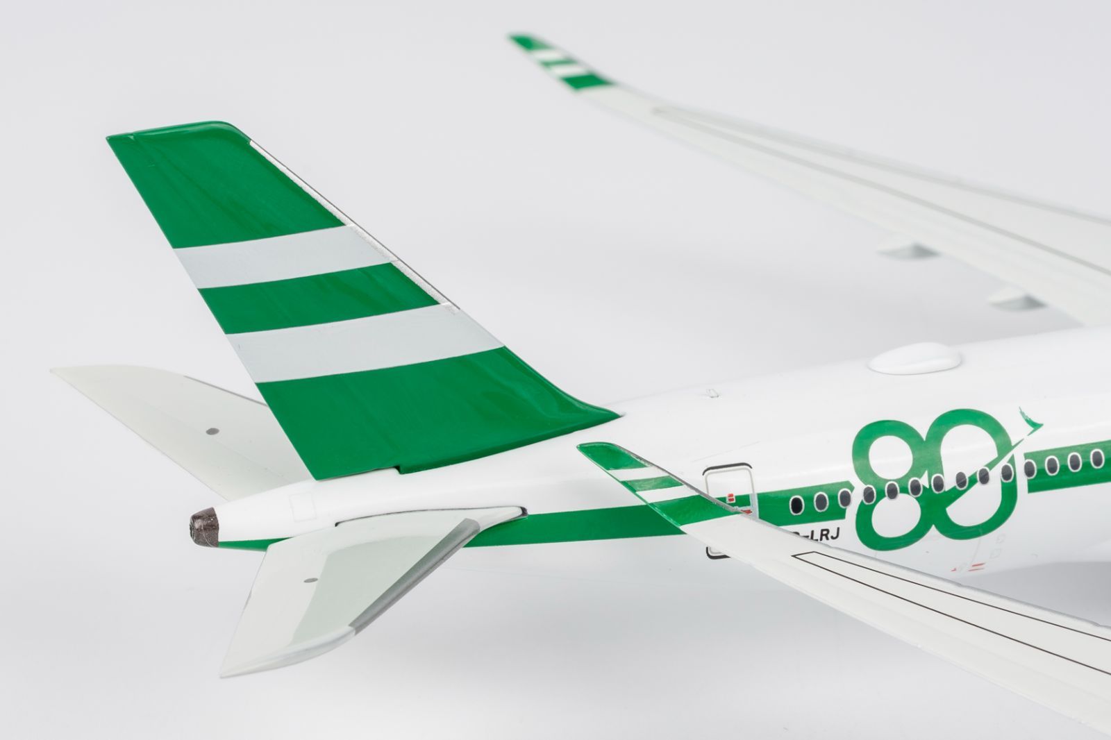 NGmodel キャセイパシフィック A350-900 B-LRJ 80周年記念塗装 1/400