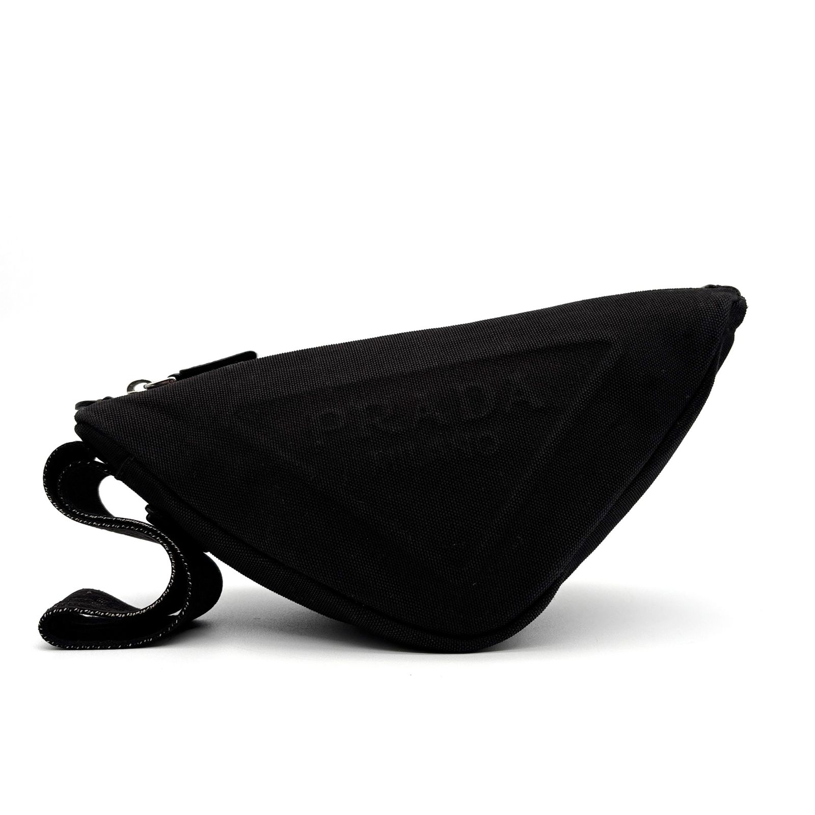 美品・近代モデル PRADA プラダ クラッチバッグ ポーチ トライアングル