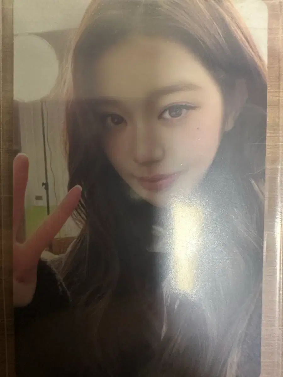 IVE（アイヴ） ウォニョン（WONYOUNG・チャンウォニョン） ブラック