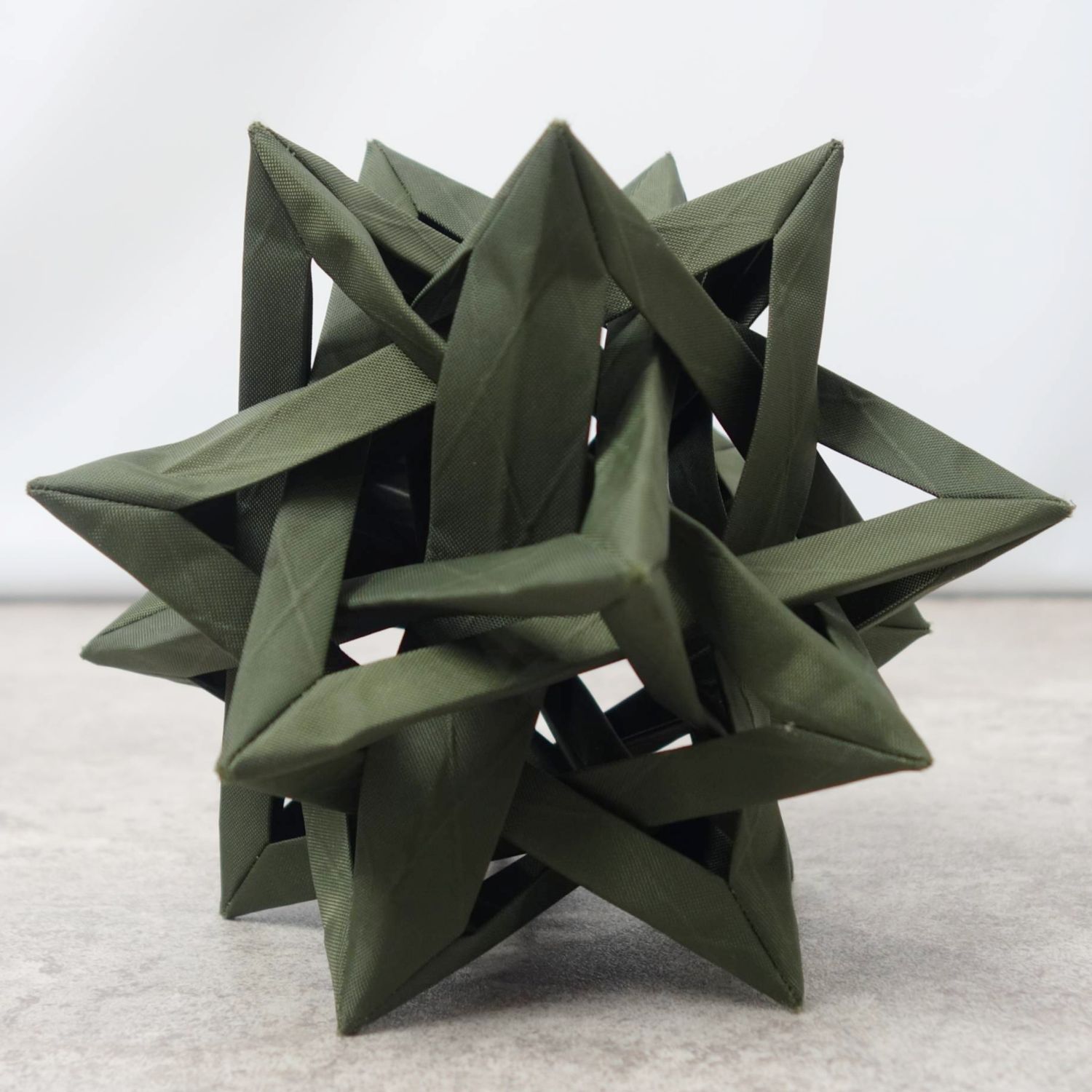 コロニスタ COLONISTA CONPE10 Dark green コンペイト - メルカリ