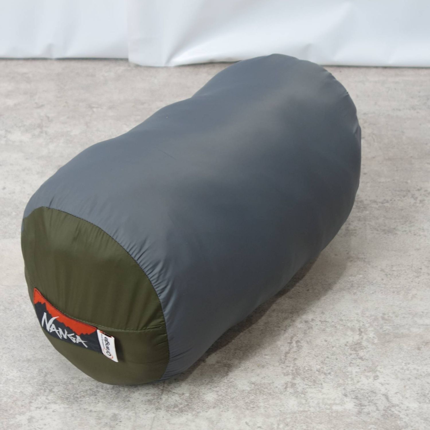 美品 ナンガ NANGA アルピニスト 800 化繊 シュラフ Orange 別 - メルカリ